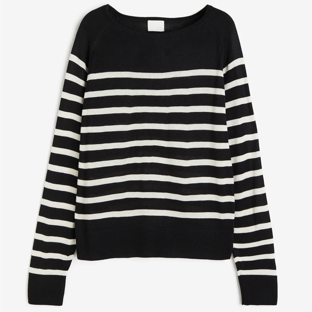 H&M Fine Knit Rib-Knit Neckline Lightweight Black and White Striped Sweater